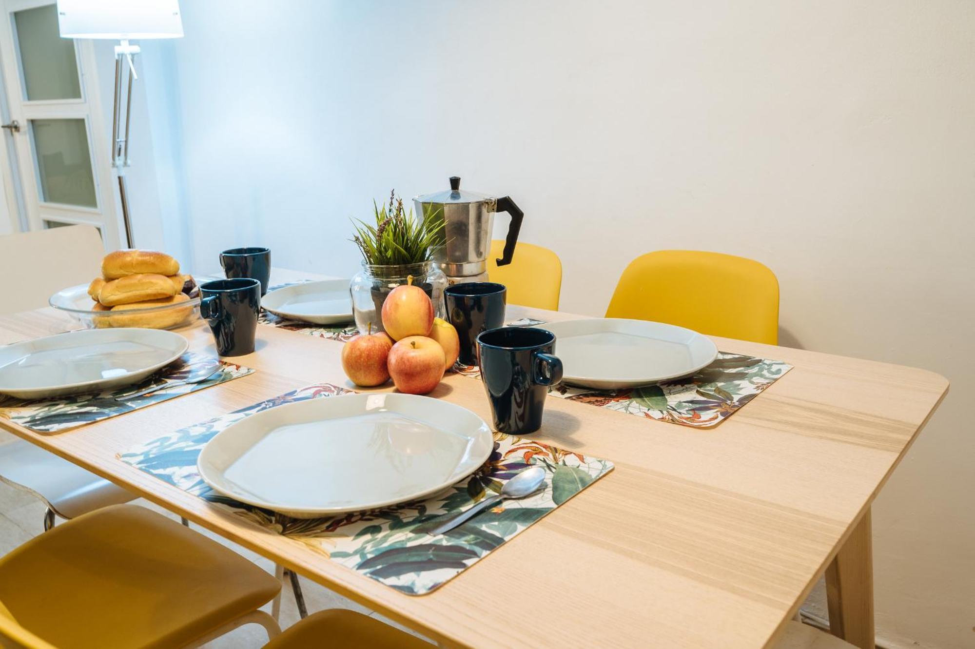 Holiday home Homeyseville-preciosa Casa Independiente Alfalfa, Parking Optional